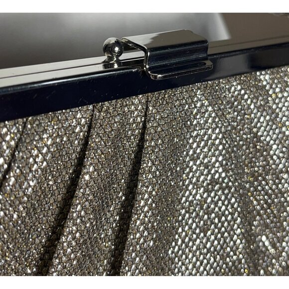 Jessica McClintock Evening Bag Clutch Silver Mesh Special Occasion Elegant Women - Picture 12 of 12